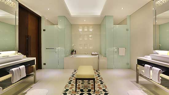 Just the 2 of us Penthouse Bathroom